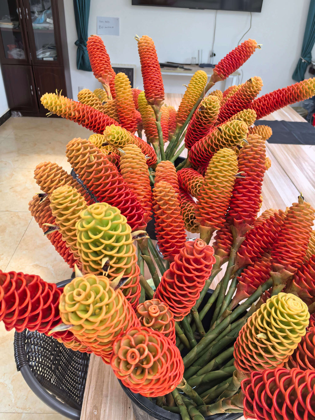 Exotic F1 Hybrid Beehive Ginger Seeds – 29 Seeds